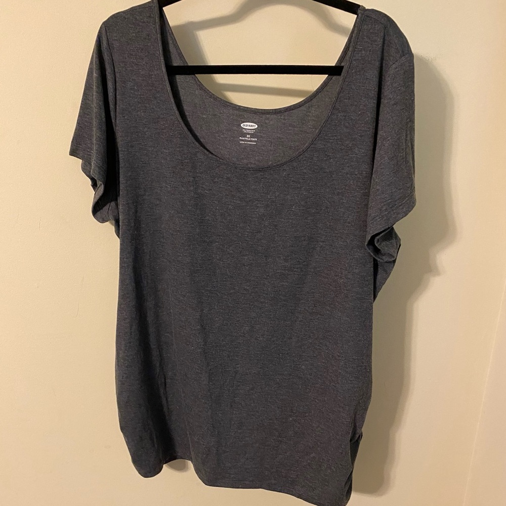 Old Navy Gray Tee EUC